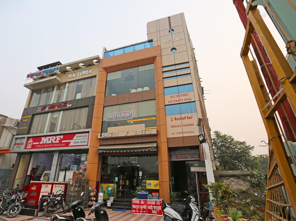 Oyo 10360 Hotel Grand Manoranjan โคราฆปุระ ภายนอก รูปภาพ